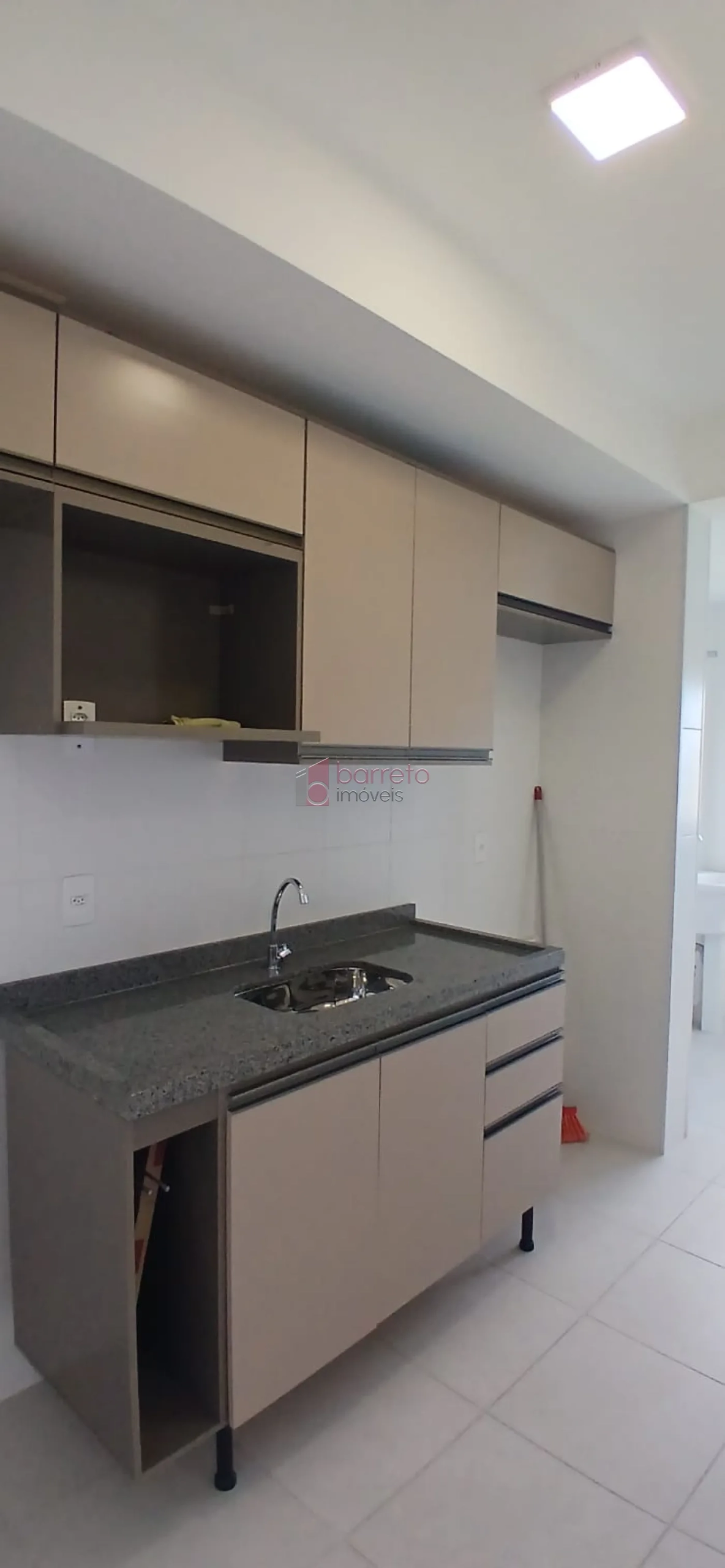 APARTAMENTO PARA VENDA E LOCAÇÃO NO CONDOMÍNIO GIARDINO – JUNDIAÍ/SP