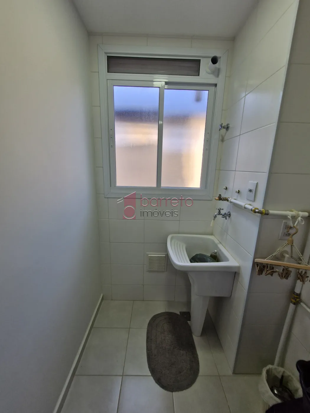 APARTAMENTO SEMI MOBILIADO PARA LOCAÇÃO NO CONDOMÍNIO MAXX SANTA ANGELA – JUNDIAÍ/SP