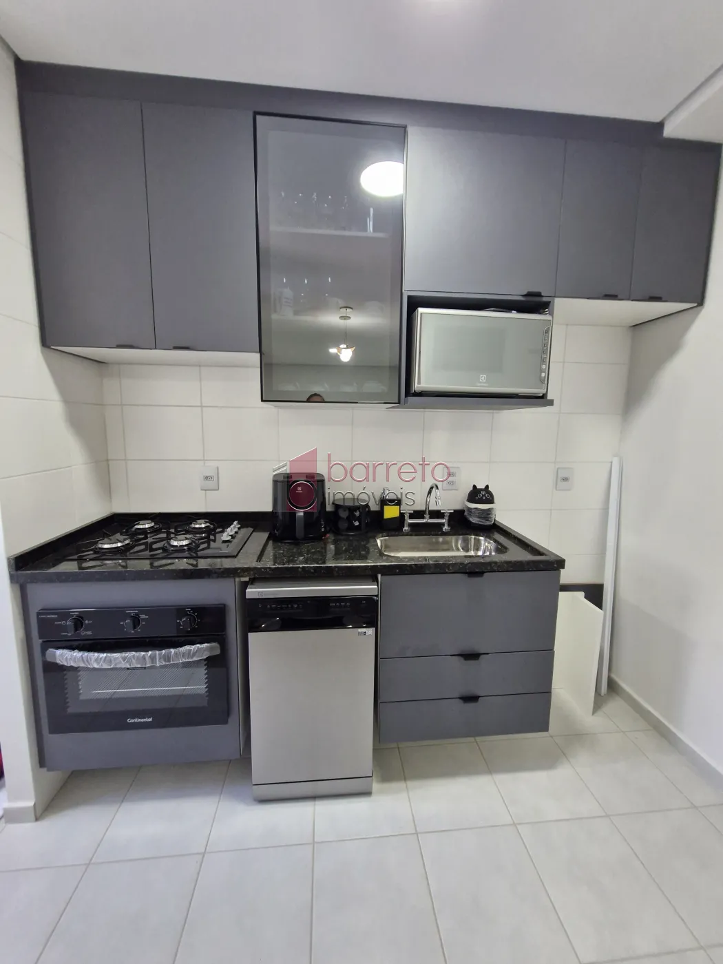 APARTAMENTO SEMI MOBILIADO PARA LOCAÇÃO NO CONDOMÍNIO MAXX SANTA ANGELA – JUNDIAÍ/SP