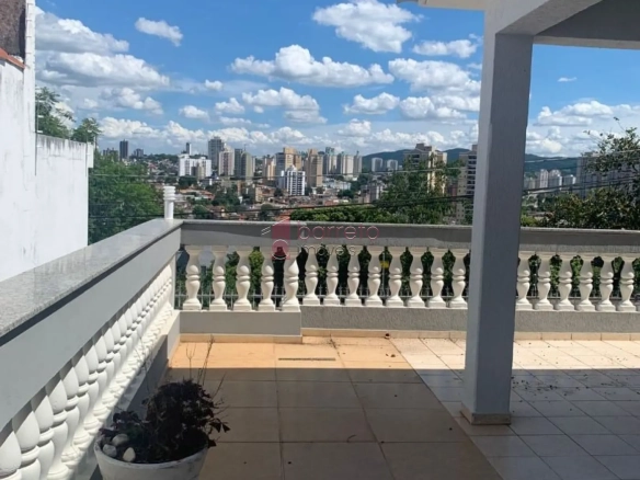 CASA À VENDA NO BAIRRO CIDADE LUÍZA EM JUNDIAÍ/SP
