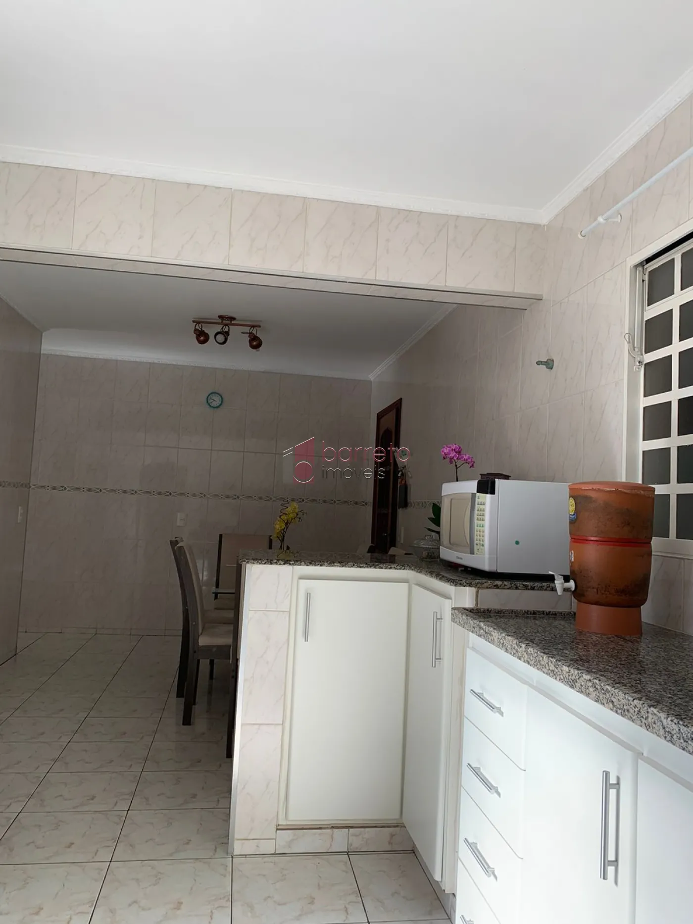 CASA À VENDA NO JARDIM TARUMÃ, JUDIAÍ/SP