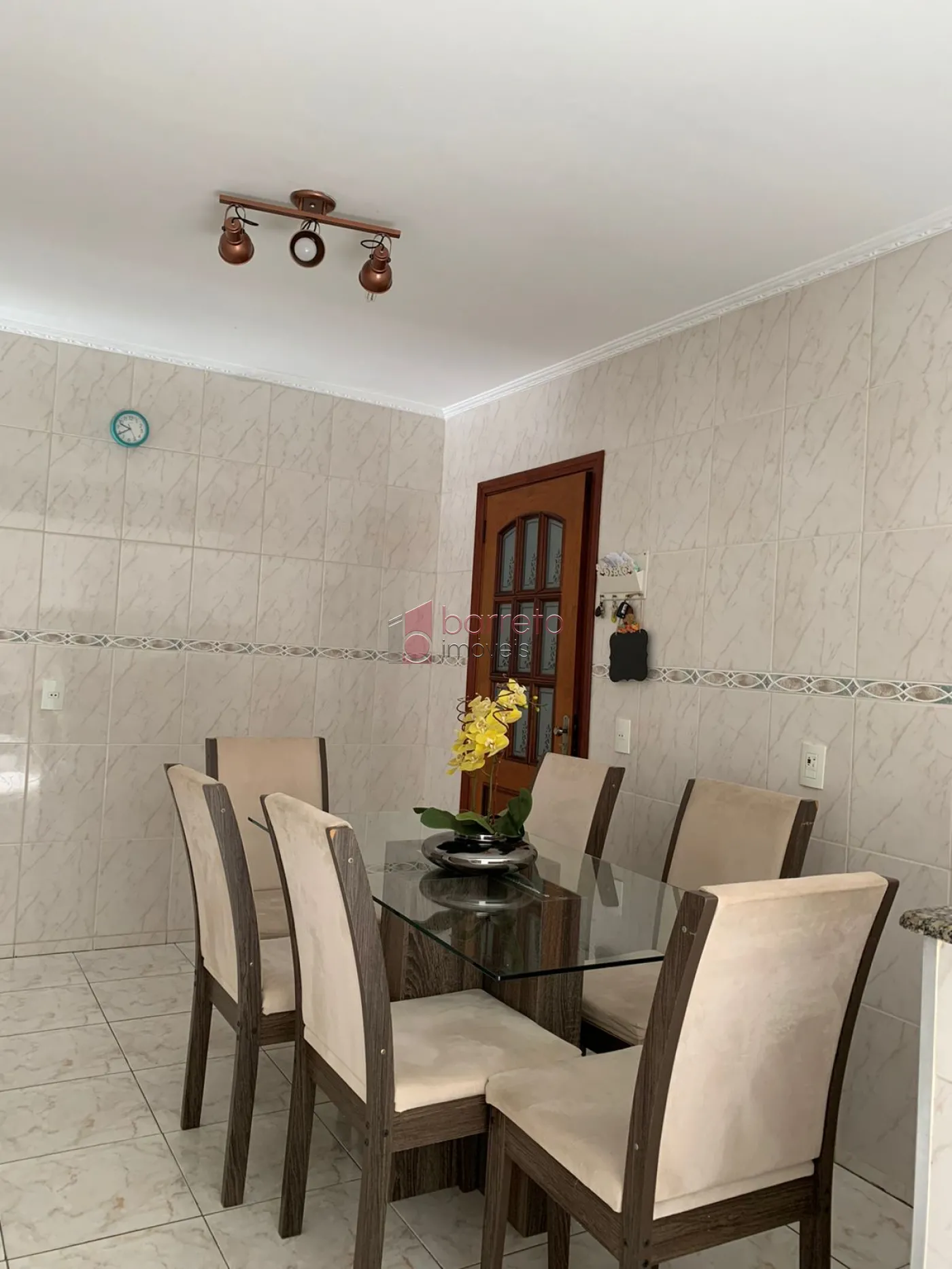 CASA À VENDA NO JARDIM TARUMÃ, JUDIAÍ/SP