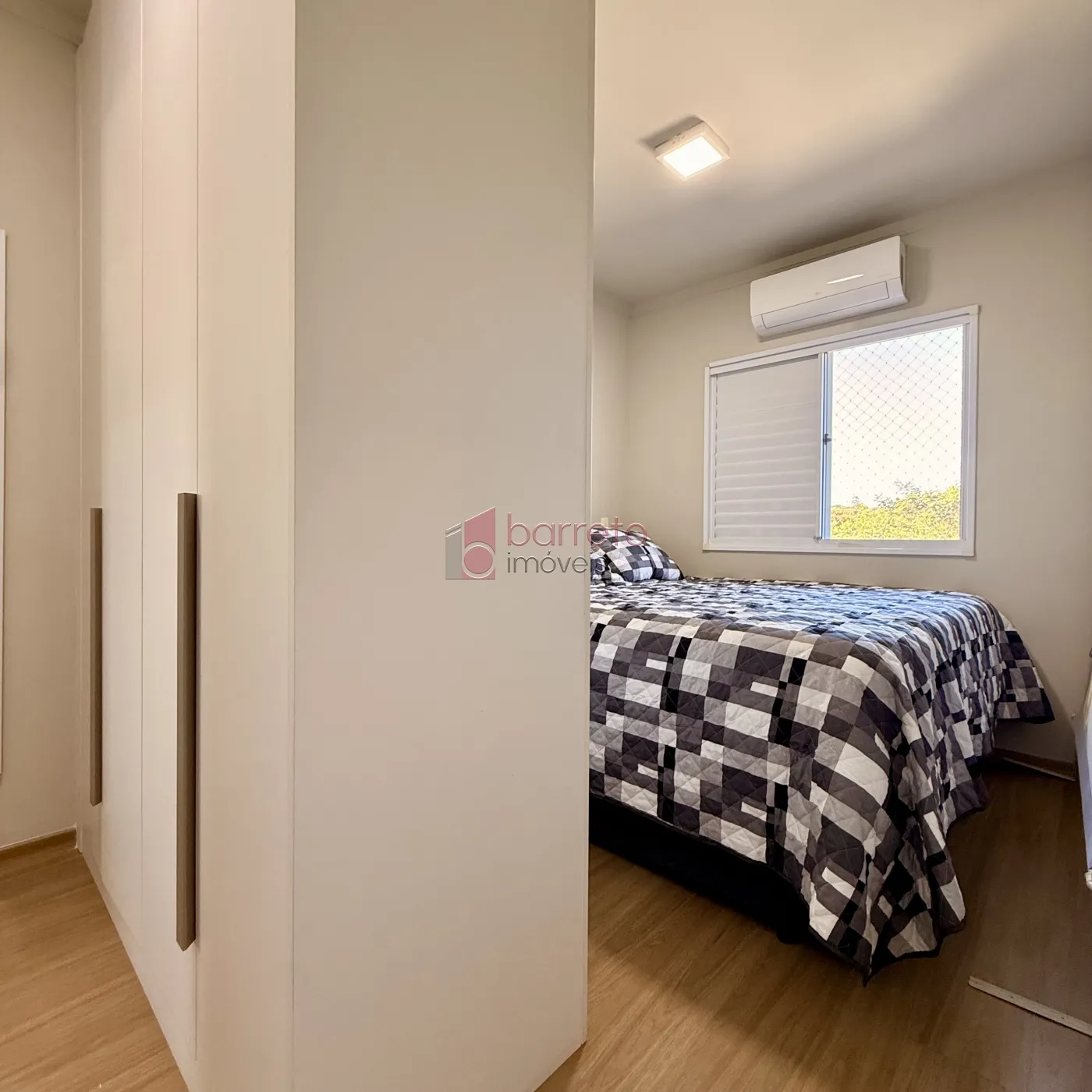 CASA COM 03 DORMITÓRIOS À VENDA NO CONDOMÍNIO VINTAGE CLUB – ENGORDADOURO – JUNDIAÍ/SP