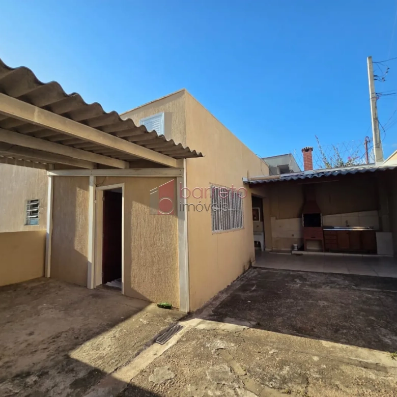 CASA COM ENTRADA INDEPENDENTE PARA LOCAÇÃO NA PONTE SÃO JOÃO – JUNDIAÍ/SP