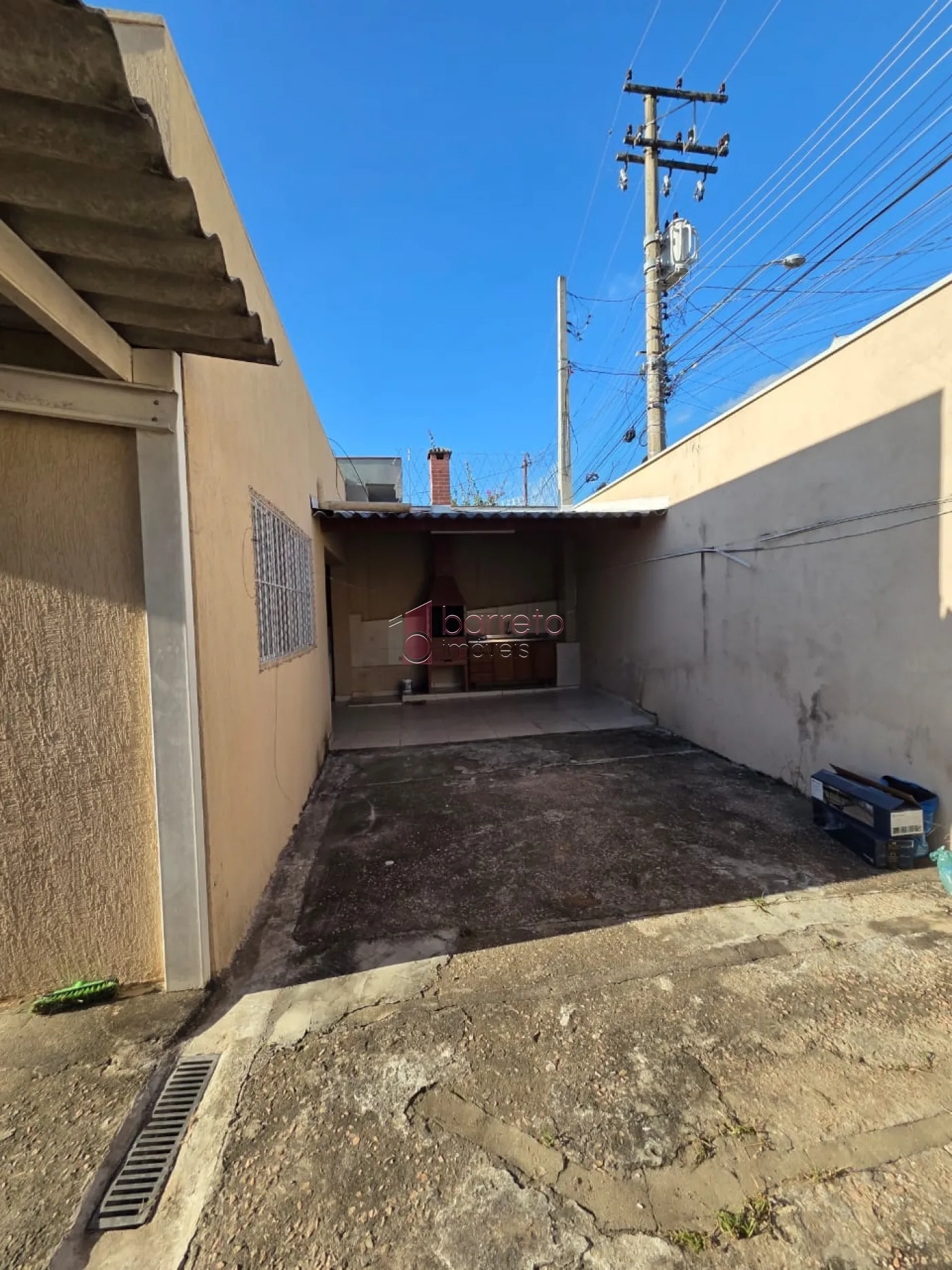 CASA COM ENTRADA INDEPENDENTE PARA LOCAÇÃO NA PONTE SÃO JOÃO – JUNDIAÍ/SP
