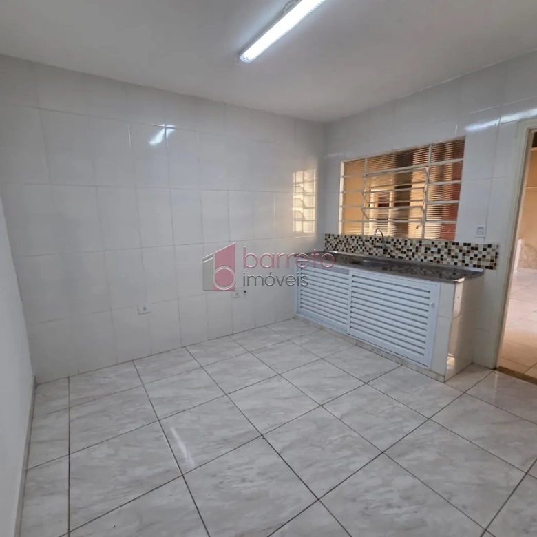 CASA COM ENTRADA INDEPENDENTE PARA LOCAÇÃO NA PONTE SÃO JOÃO – JUNDIAÍ/SP
