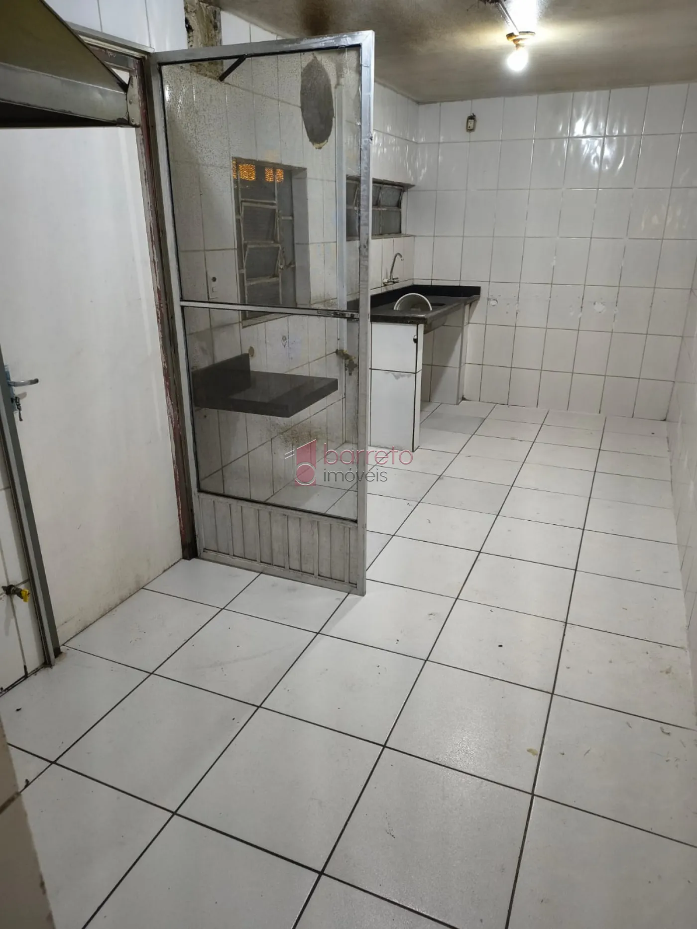 CASA COMERCIAL PARA LOCAÇÃO NA RUA DO RETIRO – JUNDIAÍ/SP