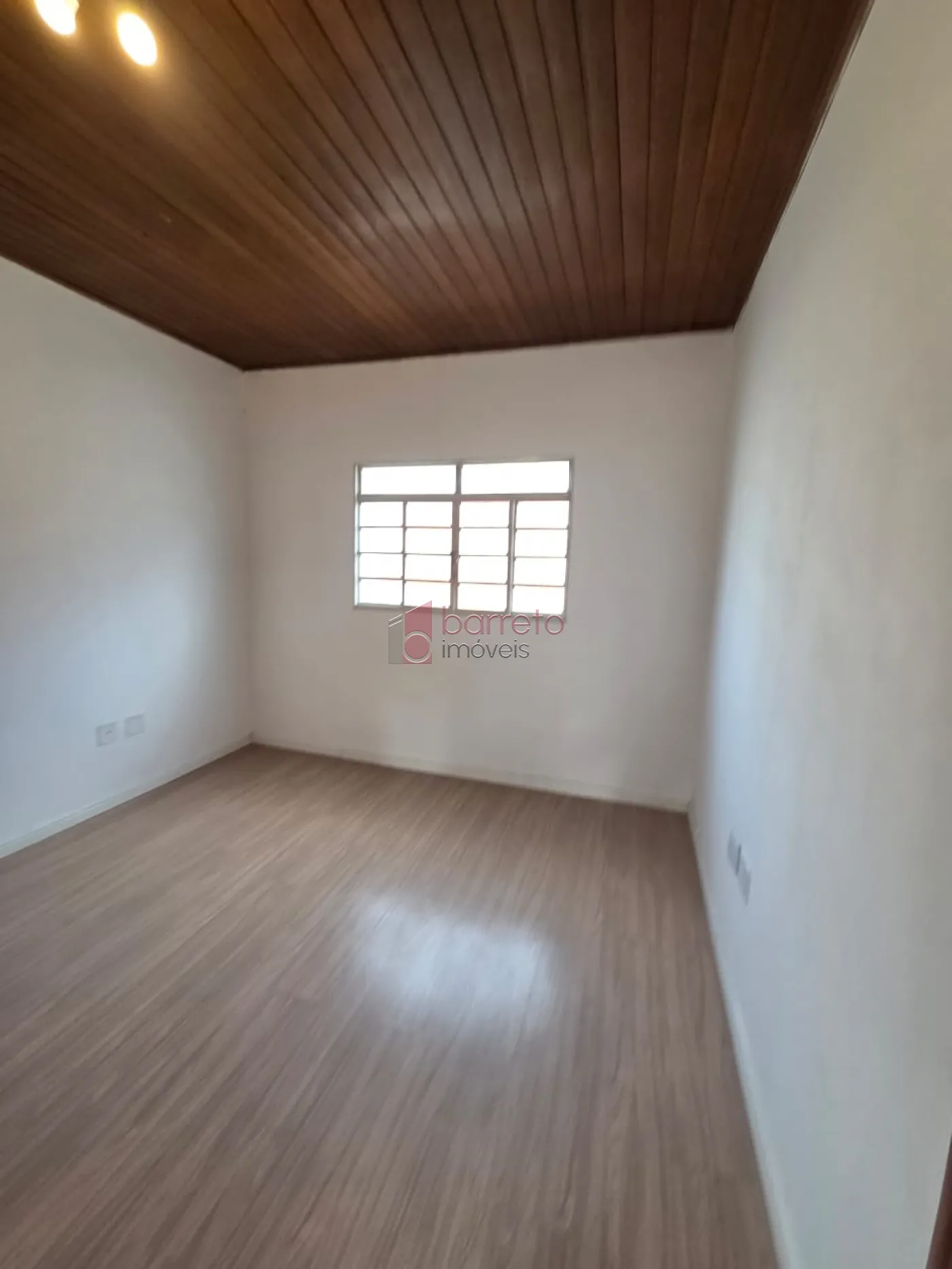 CASA COMERCIAL PARA LOCAÇÃO NA VILA NAMBI – JUNDIAÍ/SP