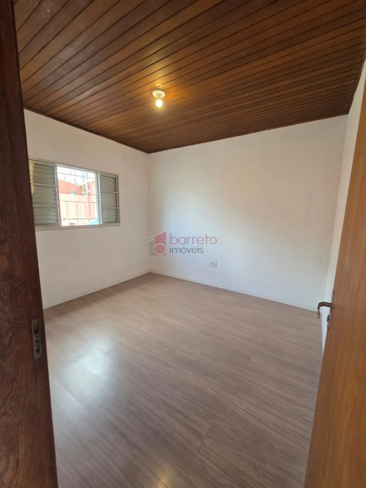CASA COMERCIAL PARA LOCAÇÃO NA VILA NAMBI – JUNDIAÍ/SP