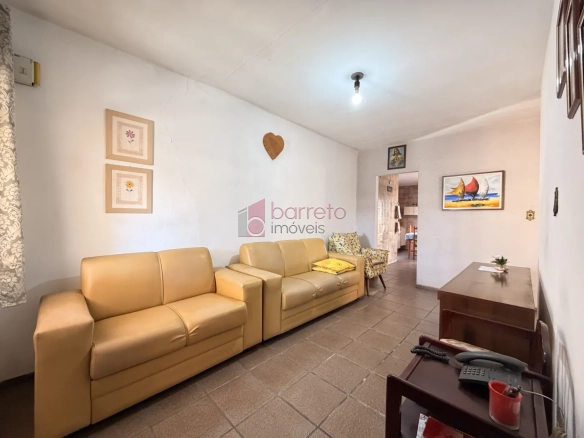 CASA TÉRREA À VENDA – 03 QUARTOS – JARDIM DANÚBIO – JUNDIAÍ/SP