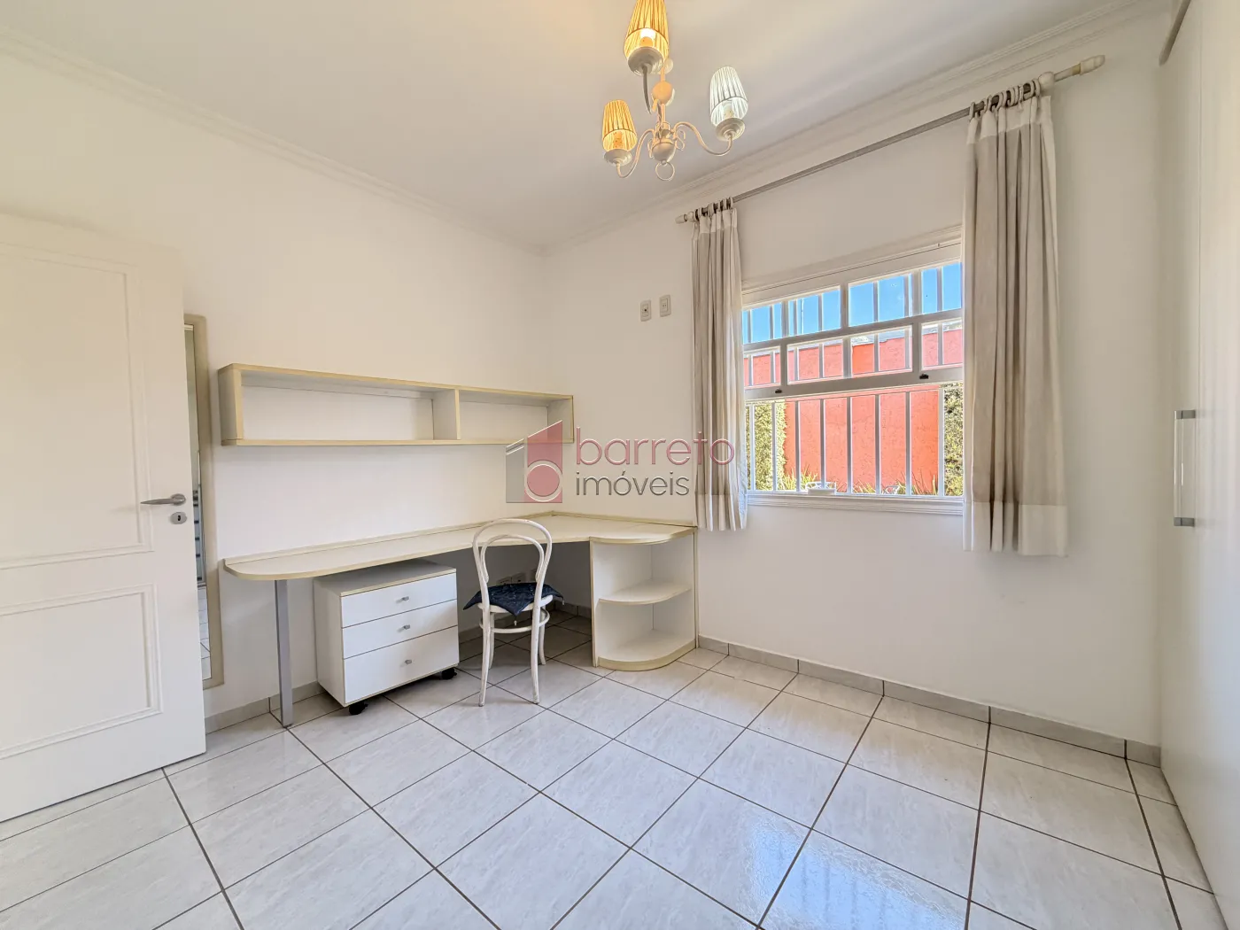 CASA TÉRREA À VENDA – 03 QUARTOS – VILA RIO BRANCO – JUNDIAÍ/SP