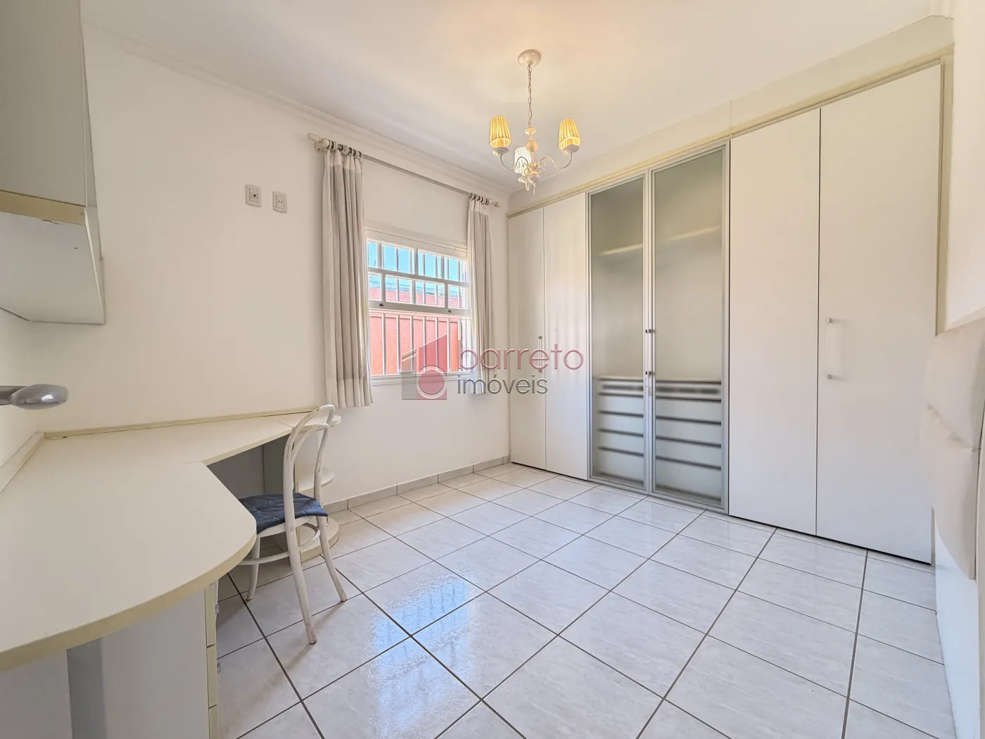 CASA TÉRREA À VENDA – 03 QUARTOS – VILA RIO BRANCO – JUNDIAÍ/SP