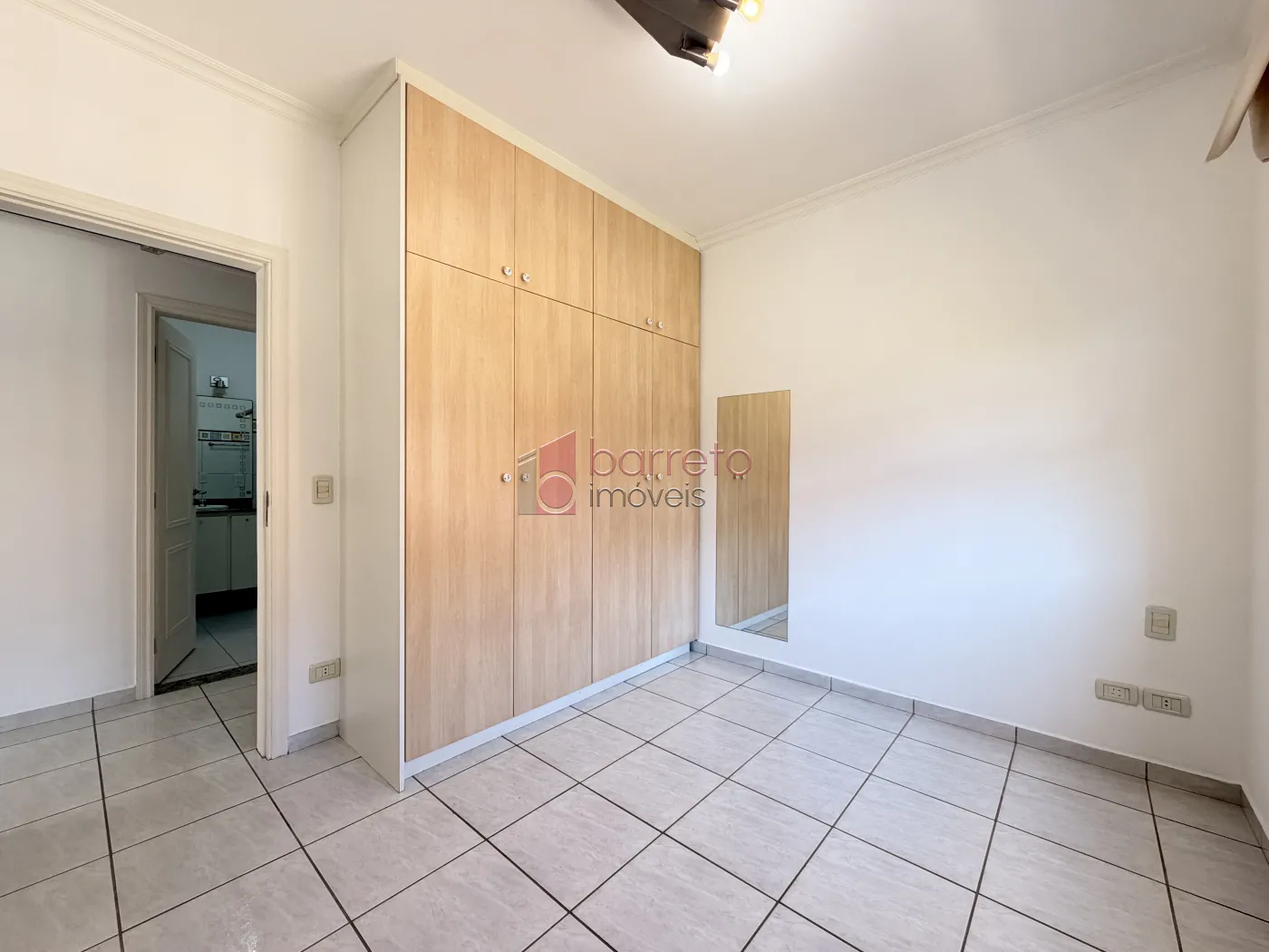 CASA TÉRREA À VENDA – 03 QUARTOS – VILA RIO BRANCO – JUNDIAÍ/SP