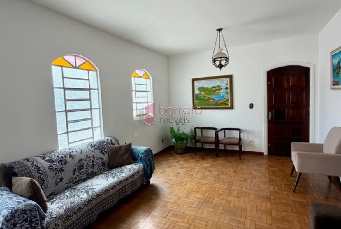 CASA TÉRREA COM EDÍCULA PARA LOCAÇÃO NO BAIRRO VILA NOVA JUNDIAÍ – JUNDIAÍ/SP