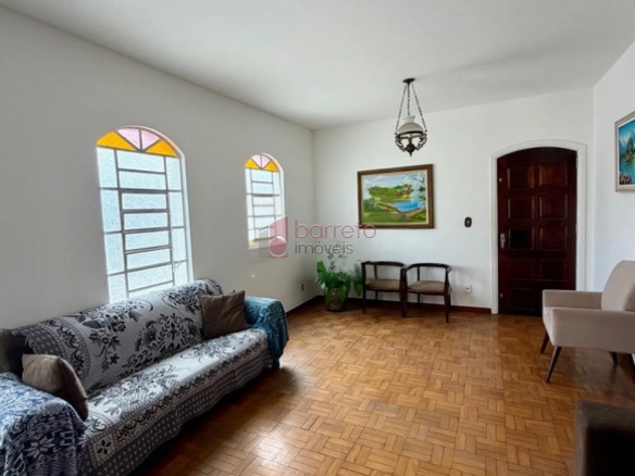 CASA TÉRREA COM EDÍCULA PARA LOCAÇÃO NO BAIRRO VILA NOVA JUNDIAÍ – JUNDIAÍ/SP