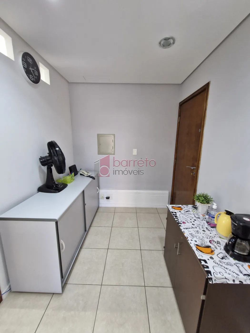 SALA COMERCIAL MOBILIADA NO EDIFÍCIO LIBERAL CENTURY NO CENTRO – JUNDIAÍ/SP