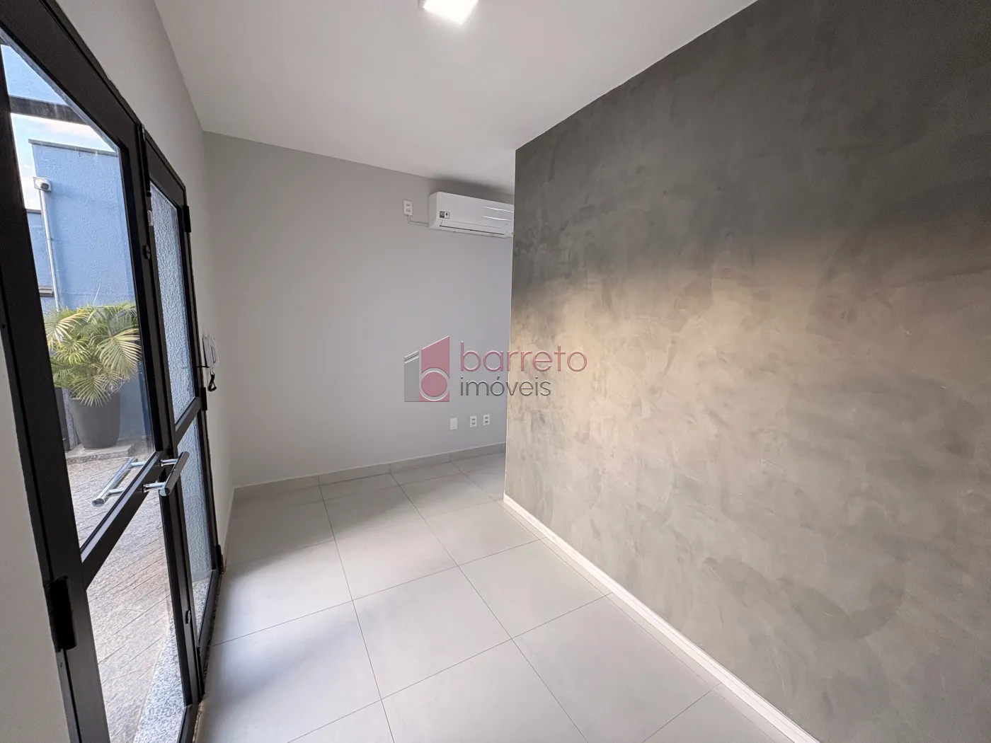 SALA COMERCIAL PARA LOCAÇÃO NO CENTRO – JUNDIAÍ/SP