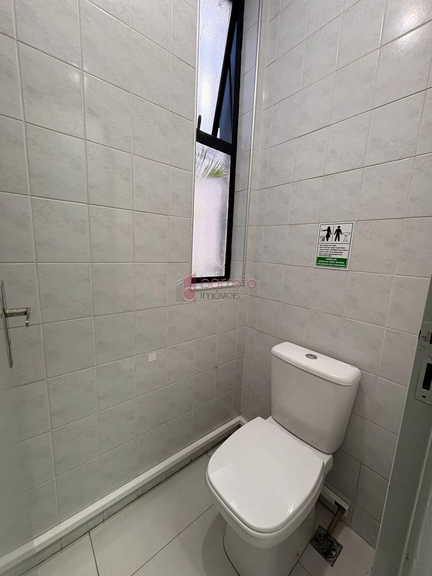 SALA COMERCIAL PARA LOCAÇÃO NO CENTRO – JUNDIAÍ/SP