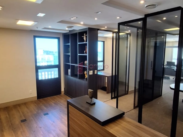 SALA PARA LOCAÇÃO NO EDIFÍCIO CAMPOS ELÍSIOS – JUNDIAÍ/SP