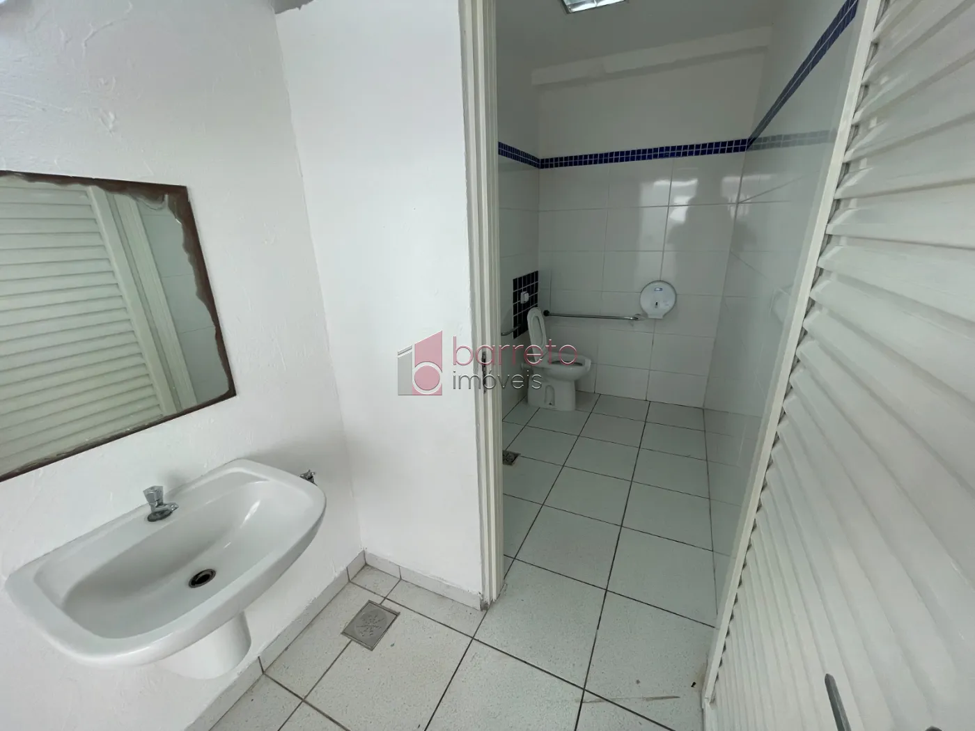 SALÃO COMERCIAL PARA VENDA E LOCAÇÃO NA REGIÃO CENTRAL – JUNDIAÍ/SP