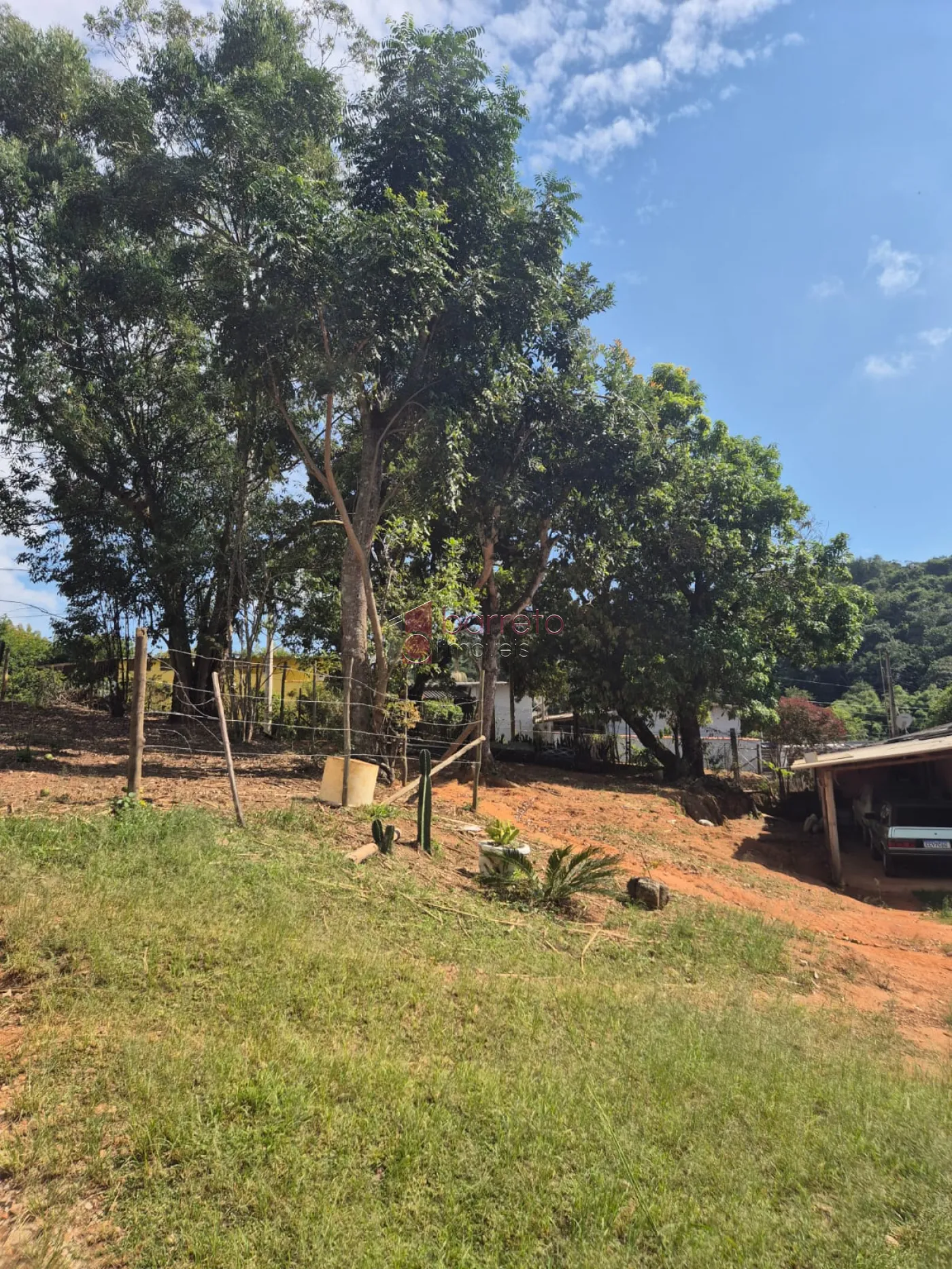 SÍTIO À VENDA NA AVENIDA GERALDO AZZONI – BAIRRO RIO ACIMA EM JUNDIAÍ/SP