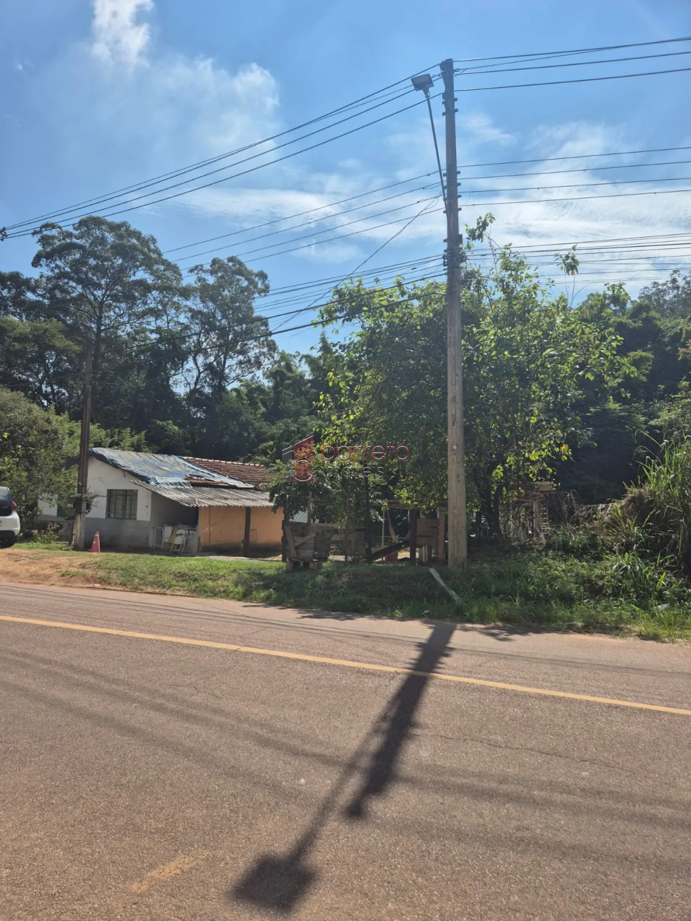 SÍTIO À VENDA NA AVENIDA GERALDO AZZONI – BAIRRO RIO ACIMA EM JUNDIAÍ/SP