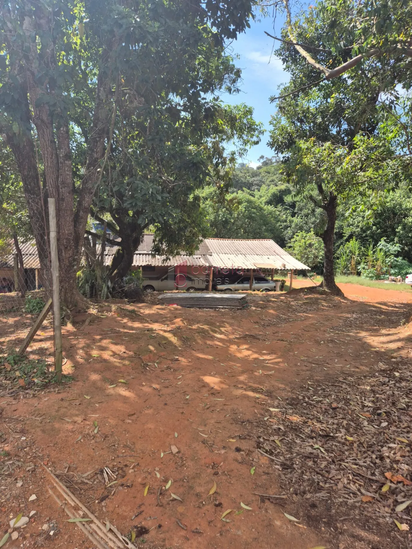 SÍTIO À VENDA NA AVENIDA GERALDO AZZONI – BAIRRO RIO ACIMA EM JUNDIAÍ/SP