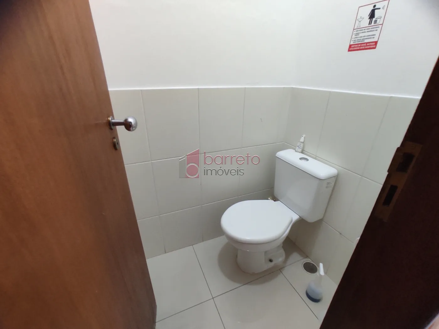 SOBRADO COMERCIAL PARA LOCAÇÃO NA BARÃO DE TEFFÉ NO ANHANGABAÚ – JUNDIAÍ/SP