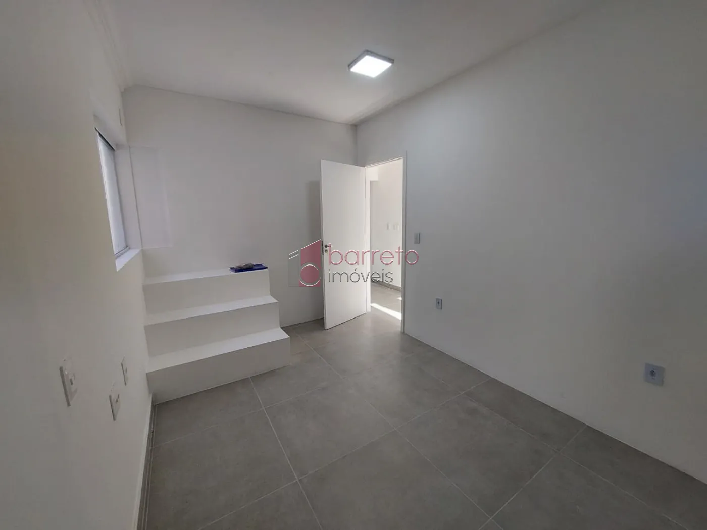 SOBRADO COMERCIAL PARA LOCAÇÃO NA VILA MUNICIPAL – JUNDIAÍ/SP