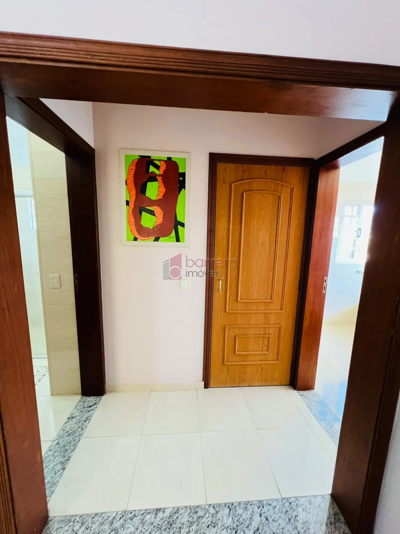 SOBRADO MOBILIADO OU SEMI MOBILIADO PARA LOCAÇÃO NO QUINTA DAS VIDEIRAS – JUNDIAÍ/SP