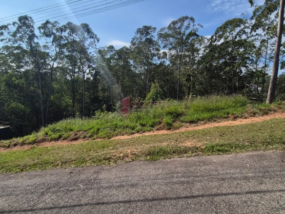 TERRENO À VENDA NO CONDOMÍNIO CAPITAL VILLE III