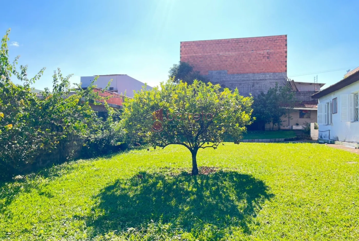 TERRENO À VENDA NO JARDIM BANDEIRAS EM JUNDIAÍ/SP
