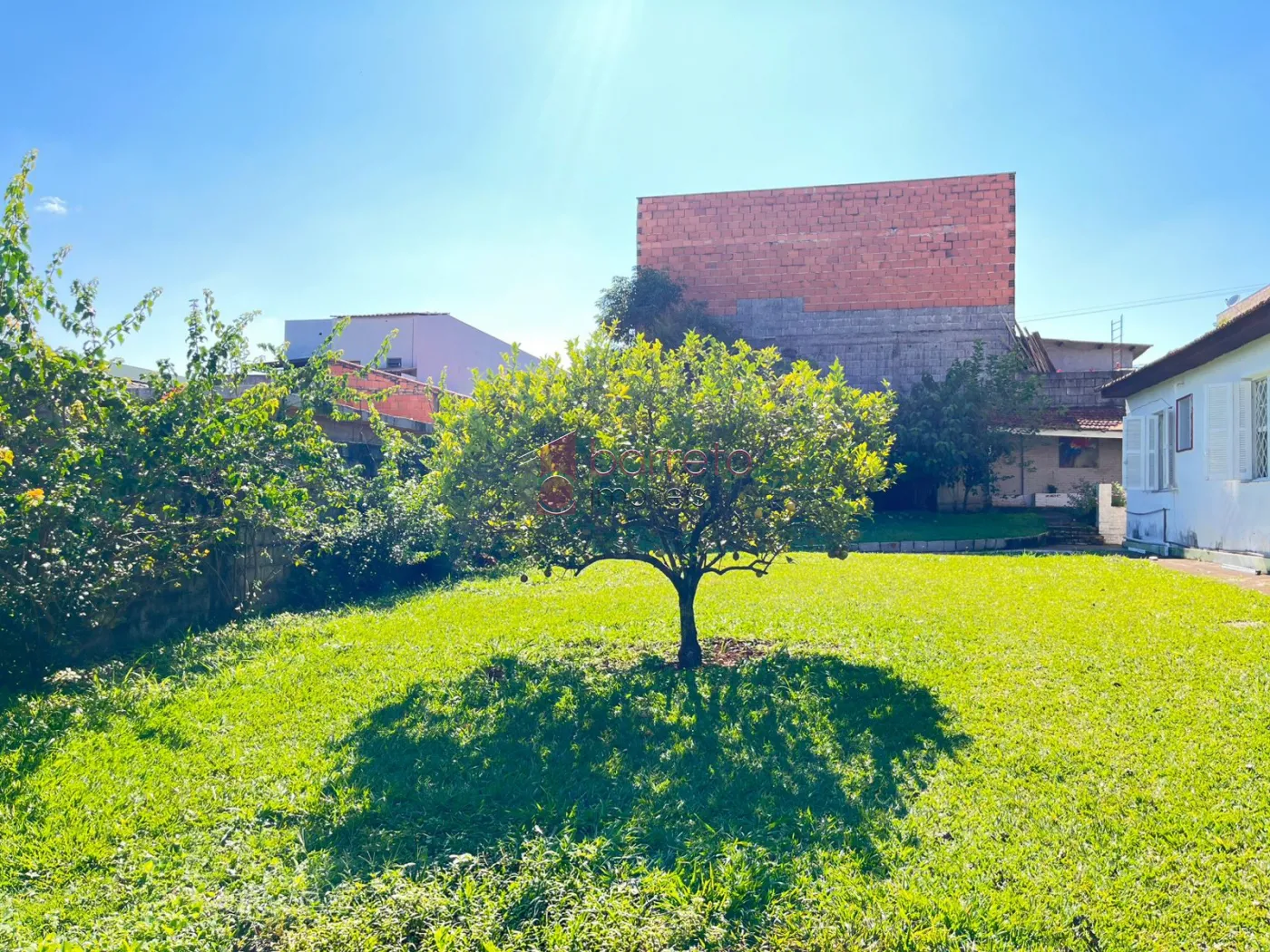 TERRENO-A-VENDA-NO-JARDIM-BANDEIRAS-EM-JUNDIAISP-V88725 TERRENO À VENDA NO JARDIM BANDEIRAS EM JUNDIAÍ/SP