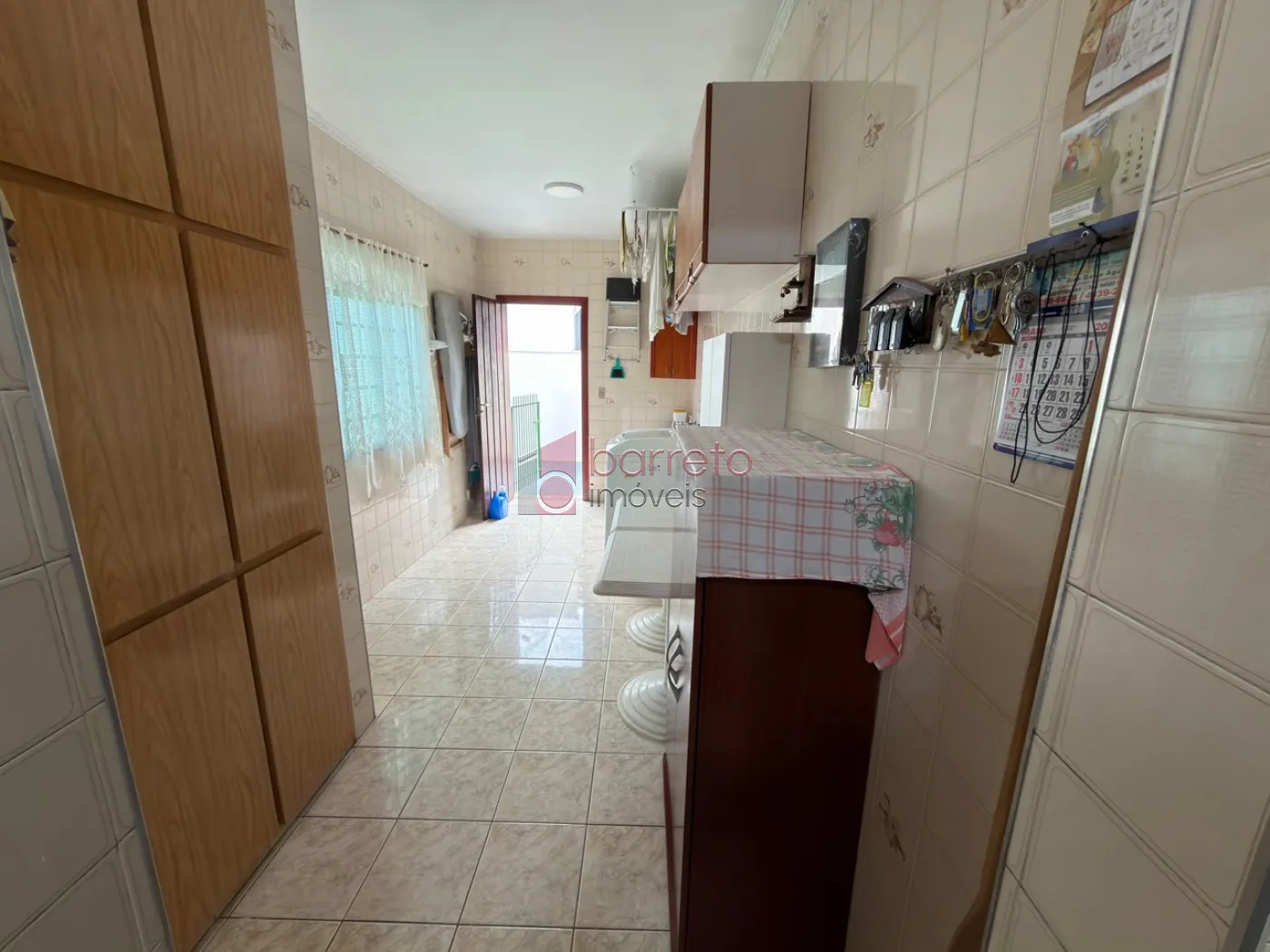 CASA COM 04 DORMITÓRIOS À VENDA EM CAMPO LIMPO PAULISTA/SP