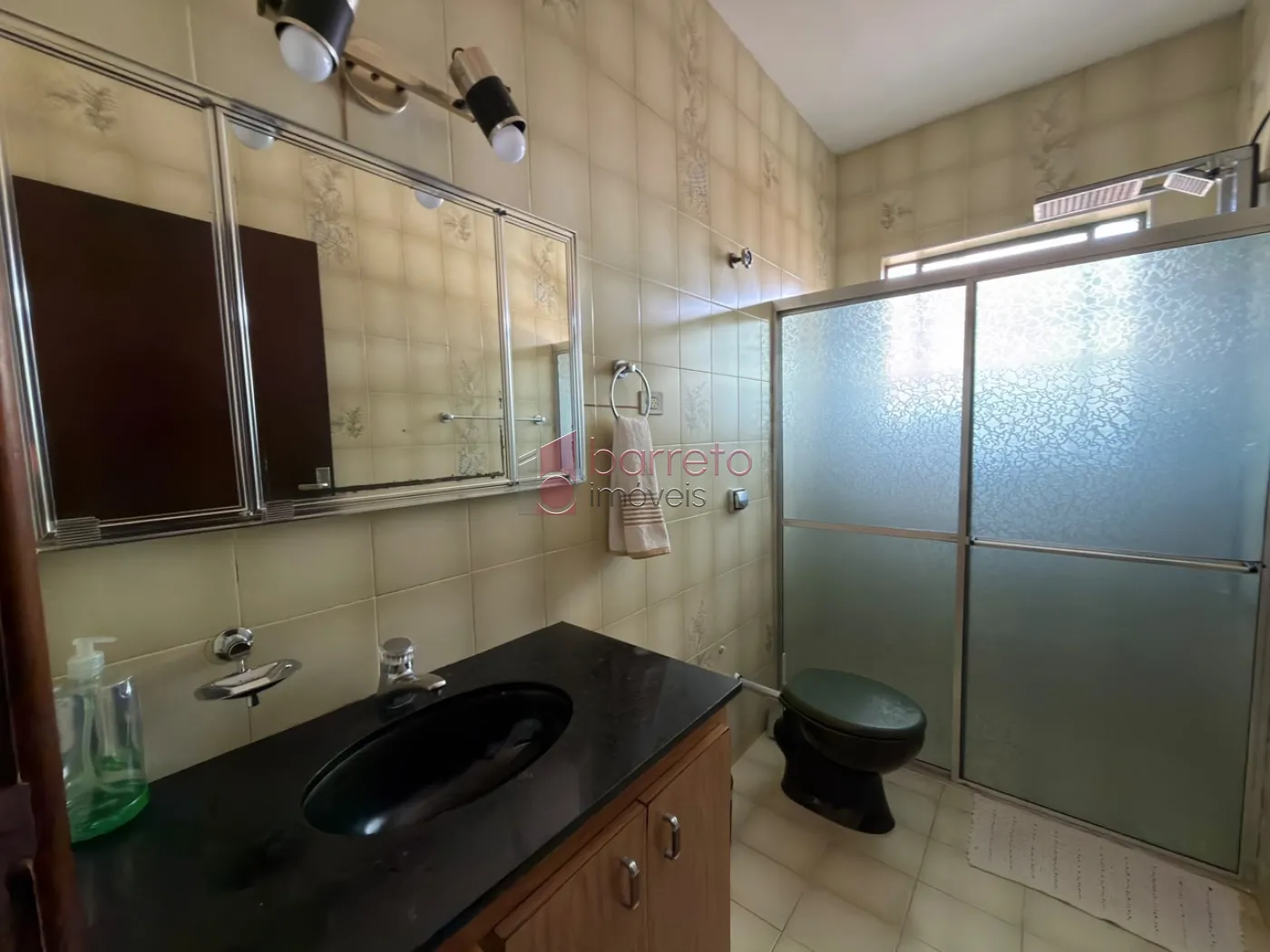 CASA COM 04 DORMITÓRIOS À VENDA EM CAMPO LIMPO PAULISTA/SP