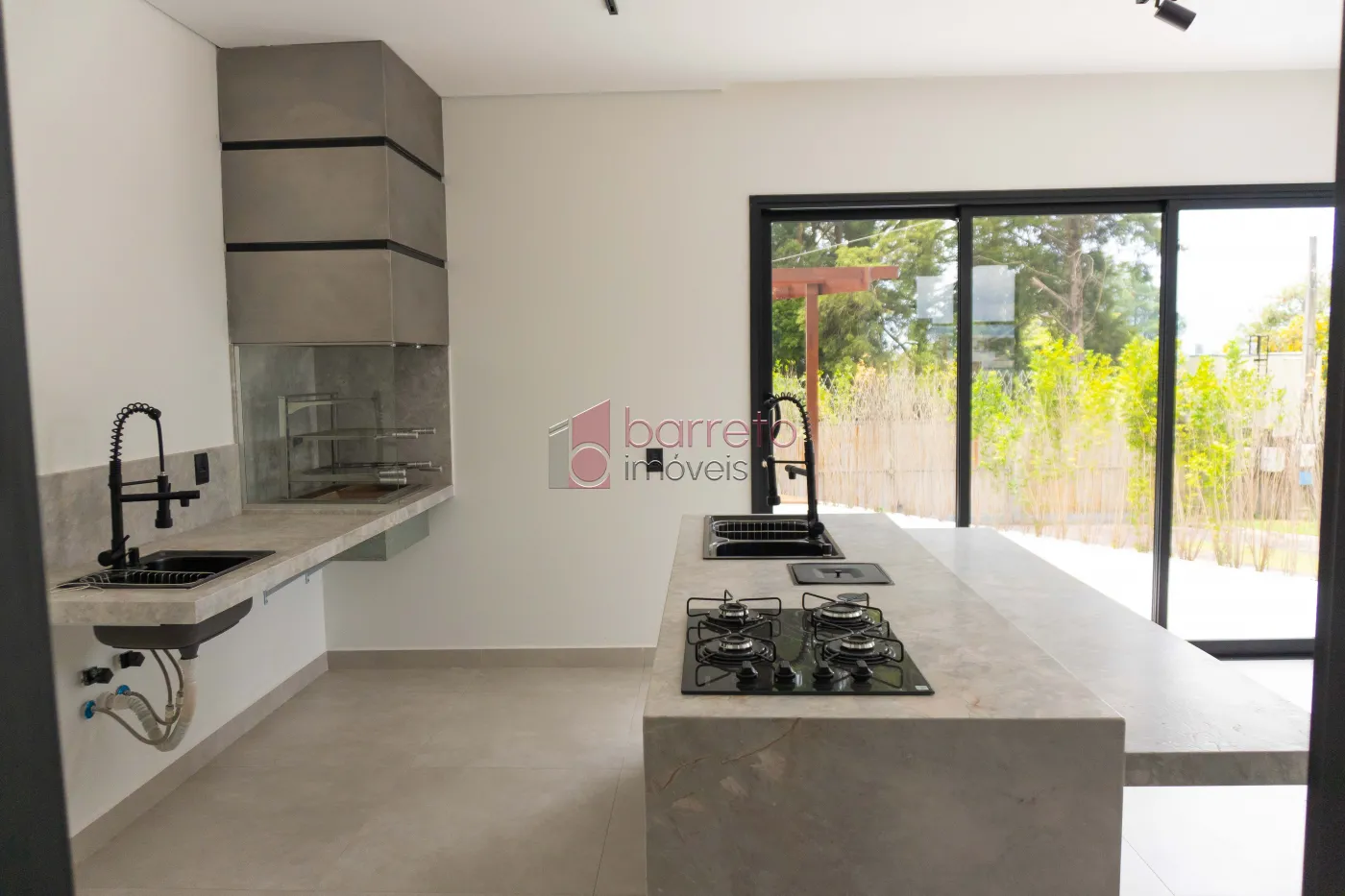 CASA ALTO PADRÃO À VENDA NO CONDOMÍNIO PHYTUS EM ITUPEVA/SP