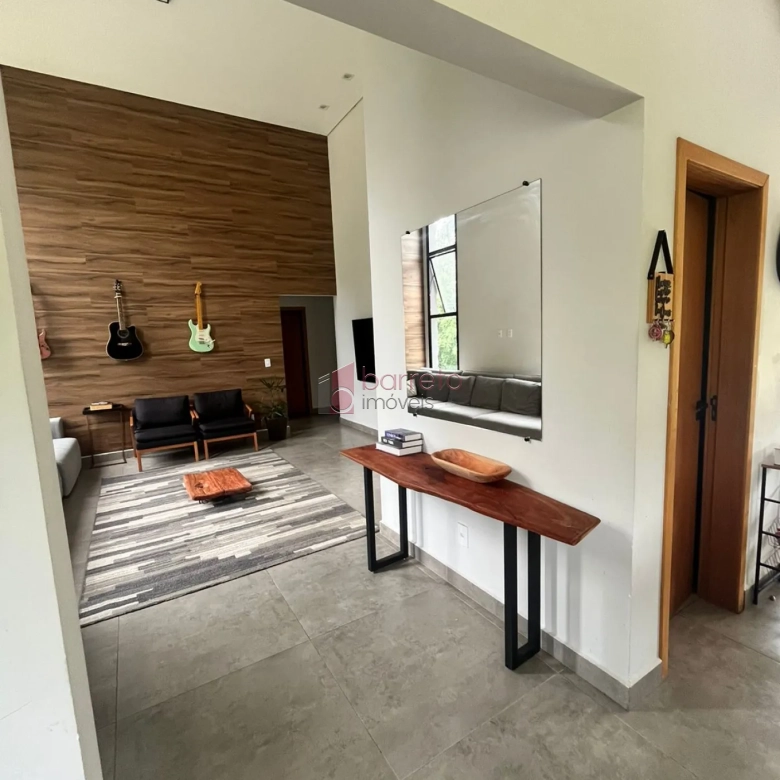 CASA TÉRREA À VENDA NO CONDOMÍNO COLINAS DE INHANDJARA EM ITUPEVA/SP
