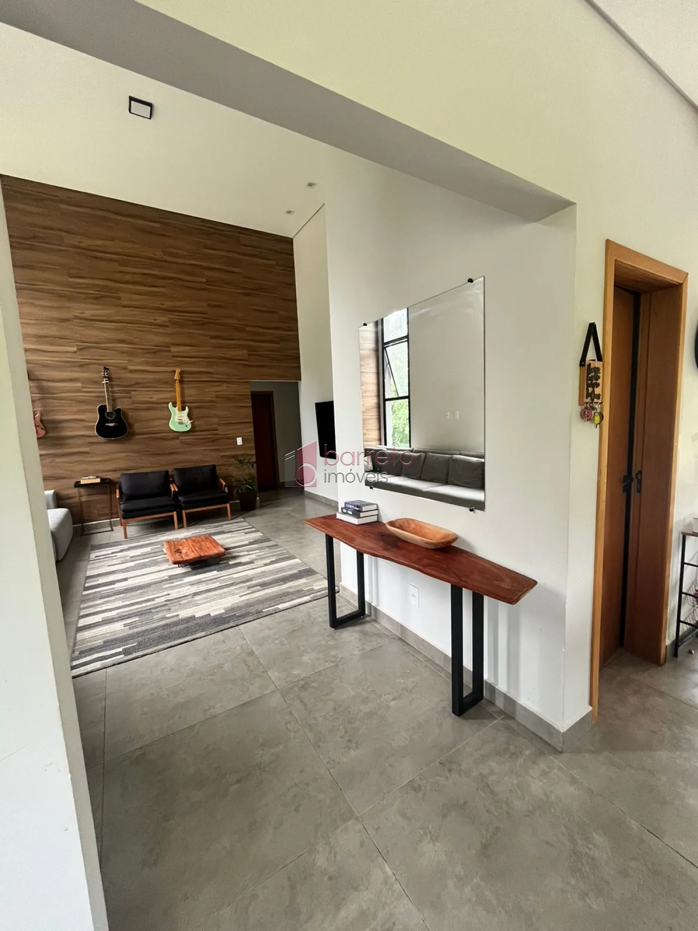 CASA TÉRREA À VENDA NO CONDOMÍNO COLINAS DE INHANDJARA EM ITUPEVA/SP