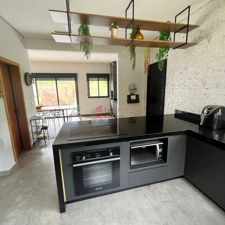 CASA TÉRREA À VENDA NO CONDOMÍNO COLINAS DE INHANDJARA EM ITUPEVA/SP