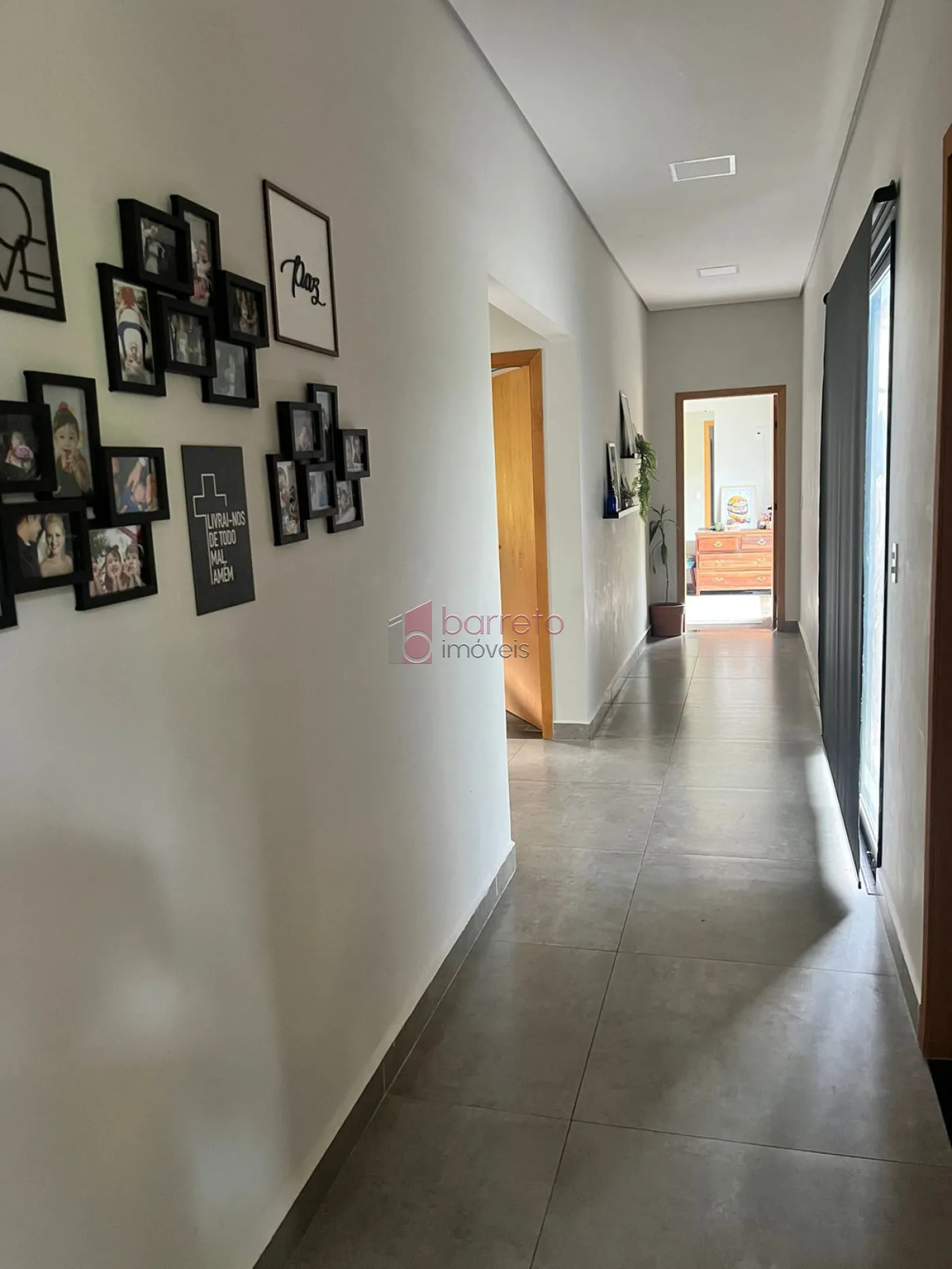 CASA TÉRREA À VENDA NO CONDOMÍNO COLINAS DE INHANDJARA EM ITUPEVA/SP