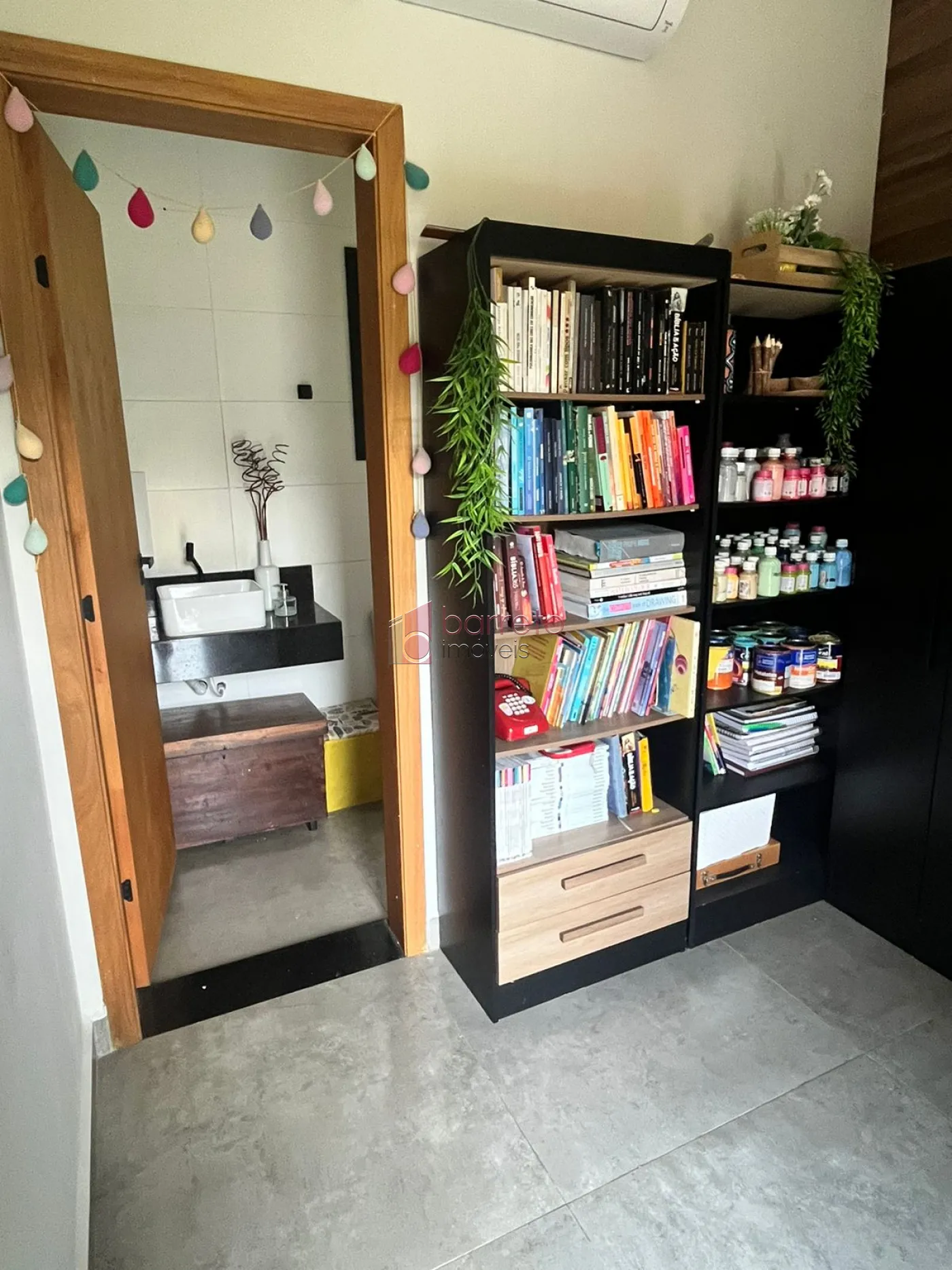 CASA TÉRREA À VENDA NO CONDOMÍNO COLINAS DE INHANDJARA EM ITUPEVA/SP