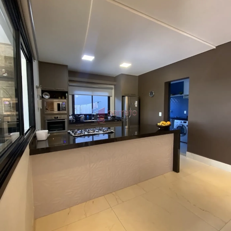 CASA SOBRADO COM 04 QUARTOS À VENDA NO CONDOMÍNIO TERRAS DA ALVORADA – JUNDIAÍ/SP