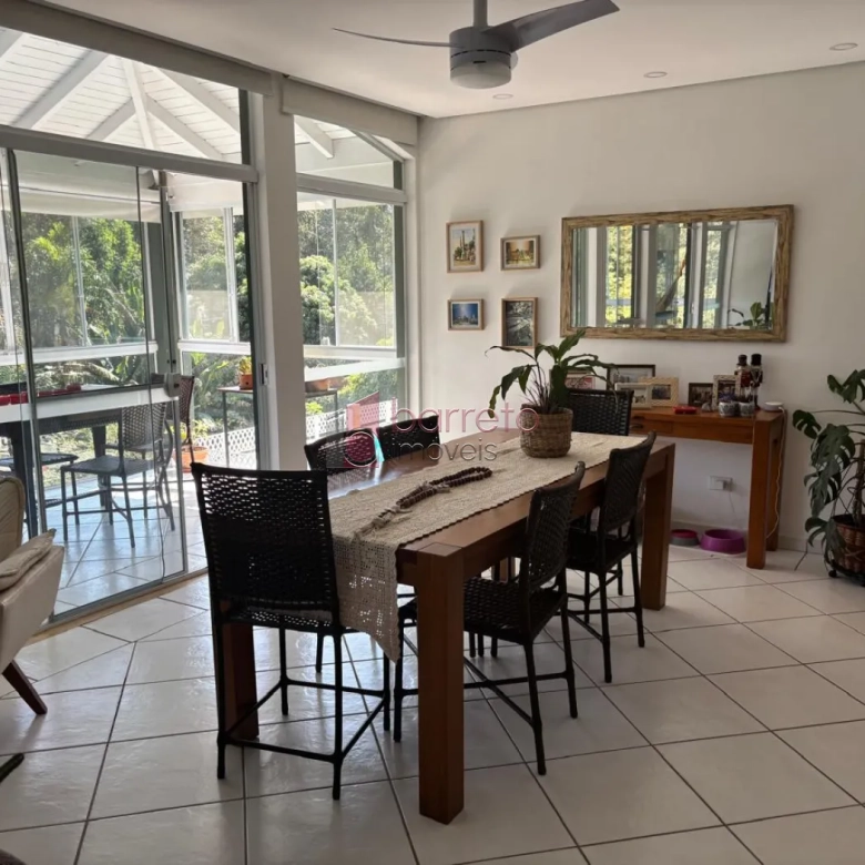 CASA À VENDA NO CONDOMÍNIO VILLAGE ÁGUAS DE SANTA ELISA EM ITUPEVA/SP