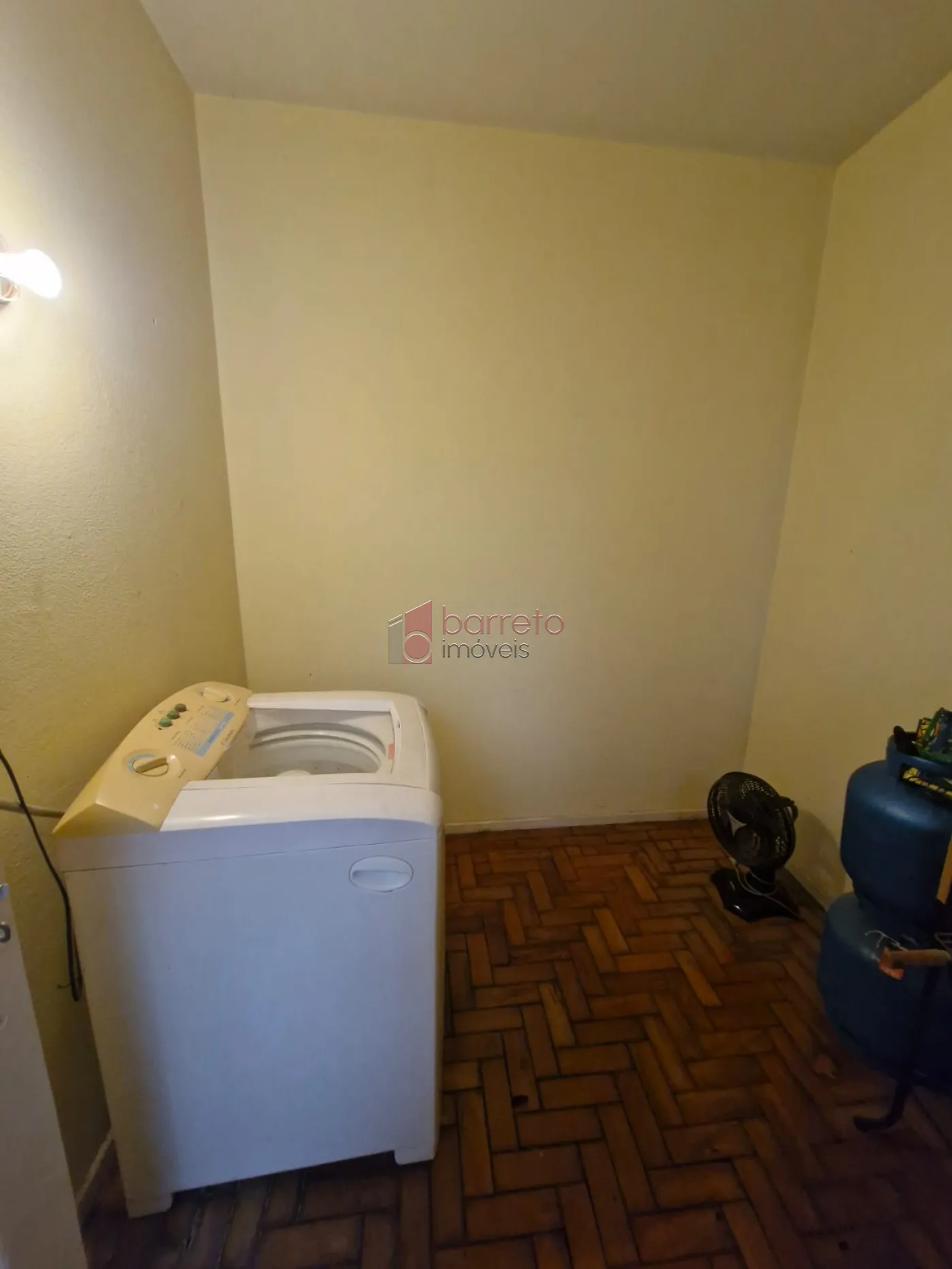 APARTAMENTO MOBILIADO PARA LOCAÇÃO E VENDA NO EDÍFICIO ANTÔNIO FARINA – JUNDIAÍ/SP