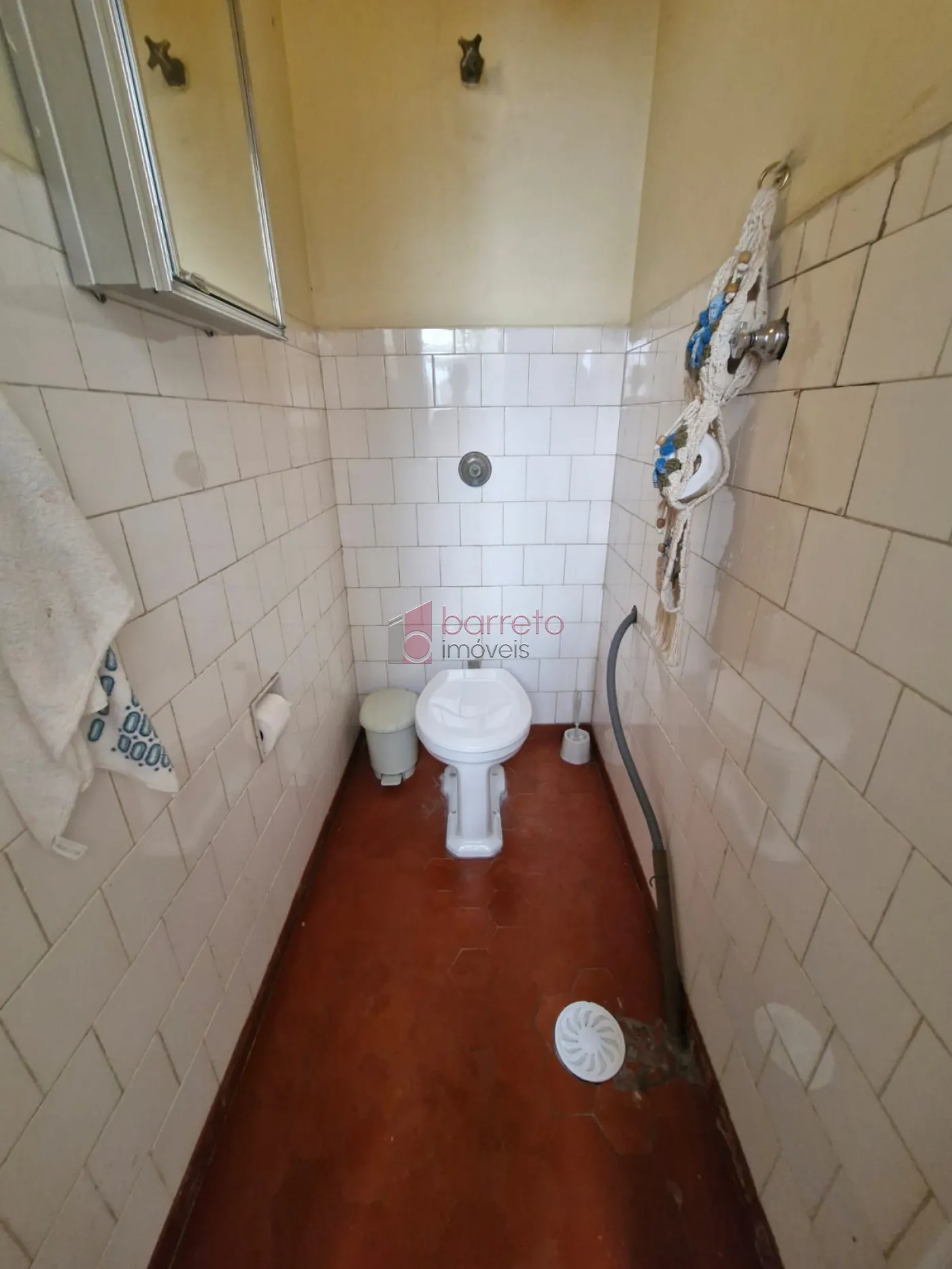 APARTAMENTO MOBILIADO PARA LOCAÇÃO E VENDA NO EDÍFICIO ANTÔNIO FARINA – JUNDIAÍ/SP