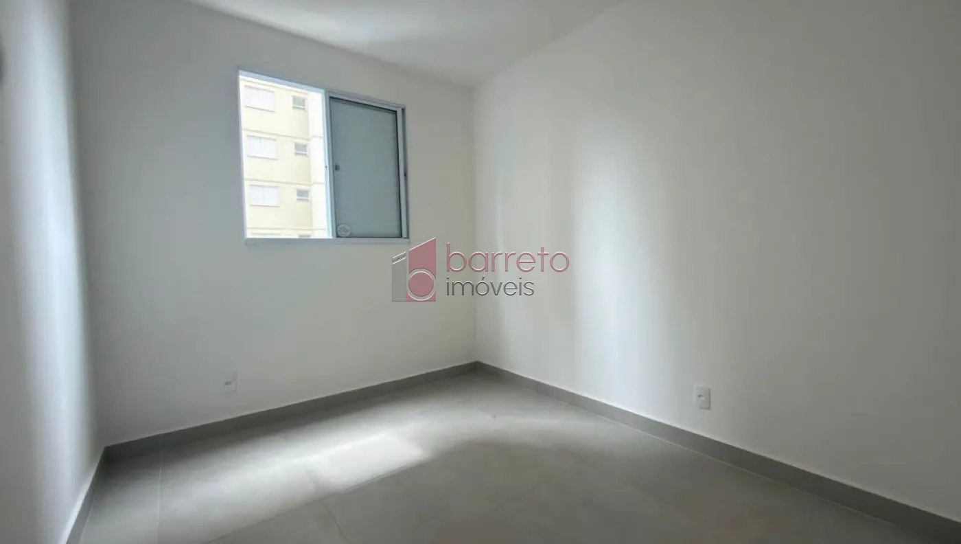 APARTAMENTO À VENDA NO CONDOMÍNIO RESIDENCIAL JARDINS NO BAIRRO ENGORDADOURO EM JUNDIAÍ/SP