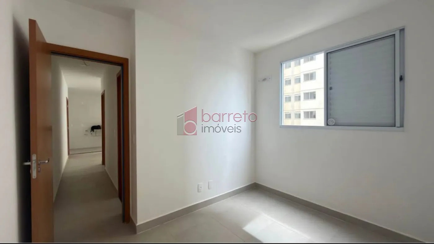 APARTAMENTO À VENDA NO CONDOMÍNIO RESIDENCIAL JARDINS NO BAIRRO ENGORDADOURO EM JUNDIAÍ/SP