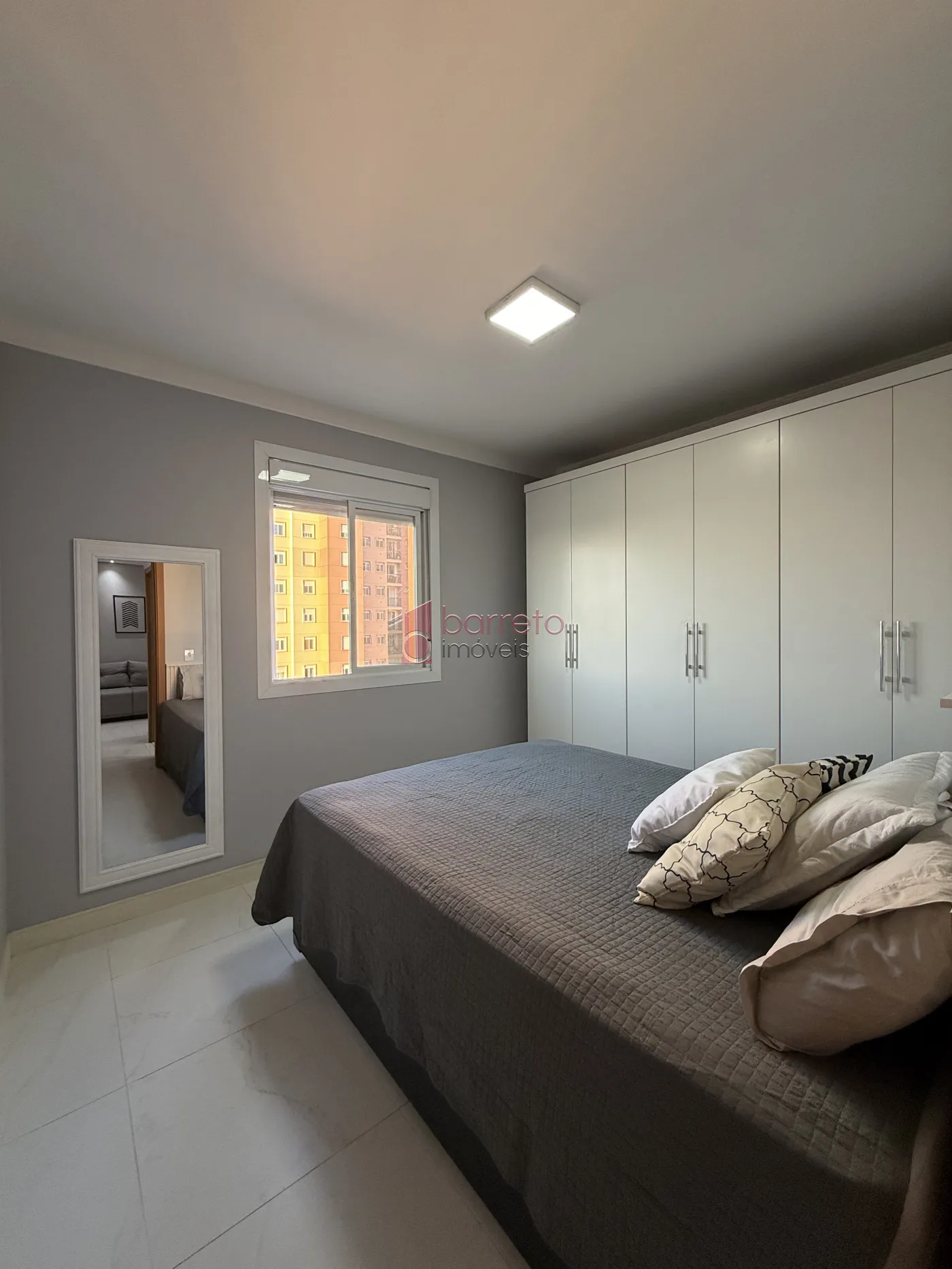 APARTAMENTO À VENDA NO CONDOMÍNIO MYRIAD NO BAIRRO ENGORDADOURO – JUNDIAÍ/SP