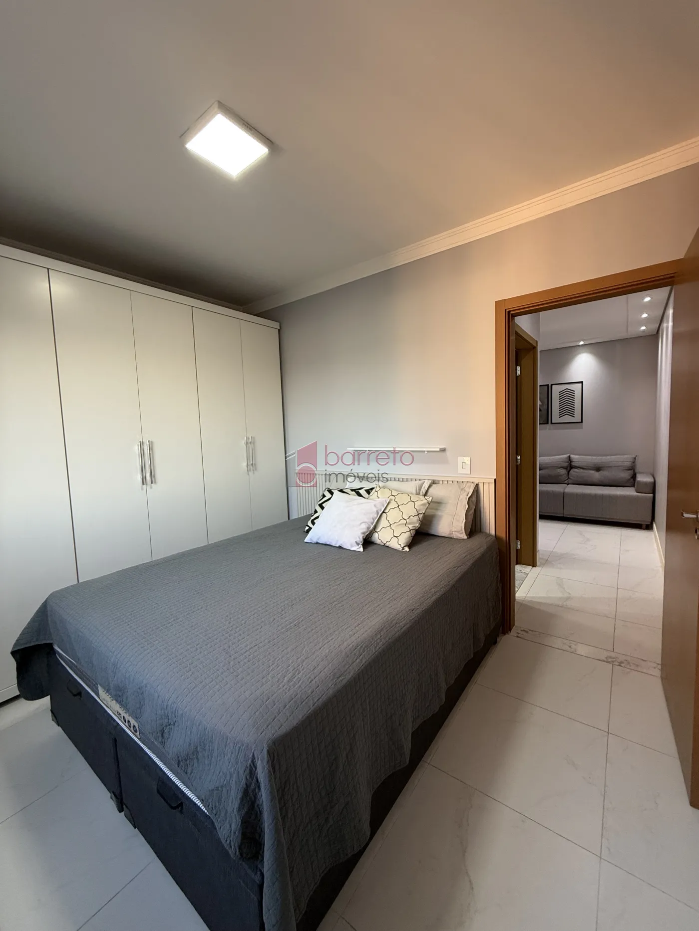 APARTAMENTO À VENDA NO CONDOMÍNIO MYRIAD NO BAIRRO ENGORDADOURO – JUNDIAÍ/SP
