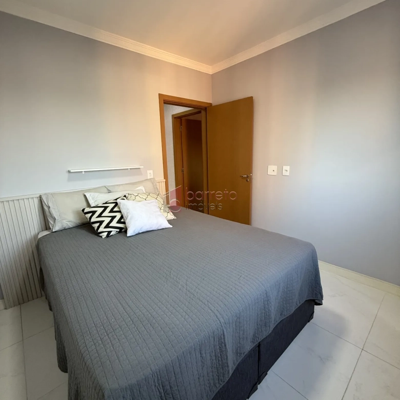 APARTAMENTO À VENDA NO CONDOMÍNIO MYRIAD NO BAIRRO ENGORDADOURO – JUNDIAÍ/SP